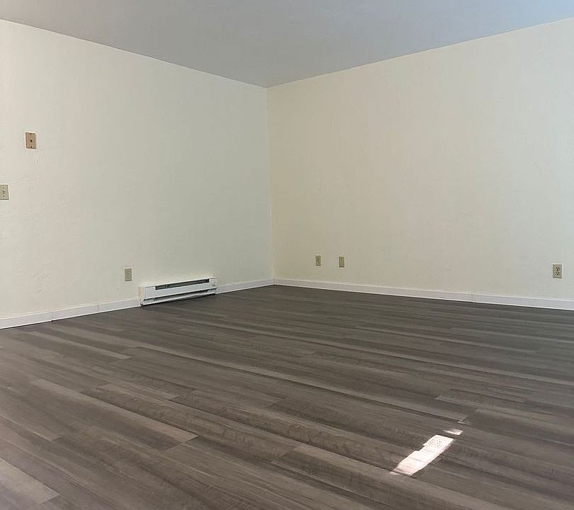 Westland Meadows 5 Town Beach Rd Leicester MA Zillow