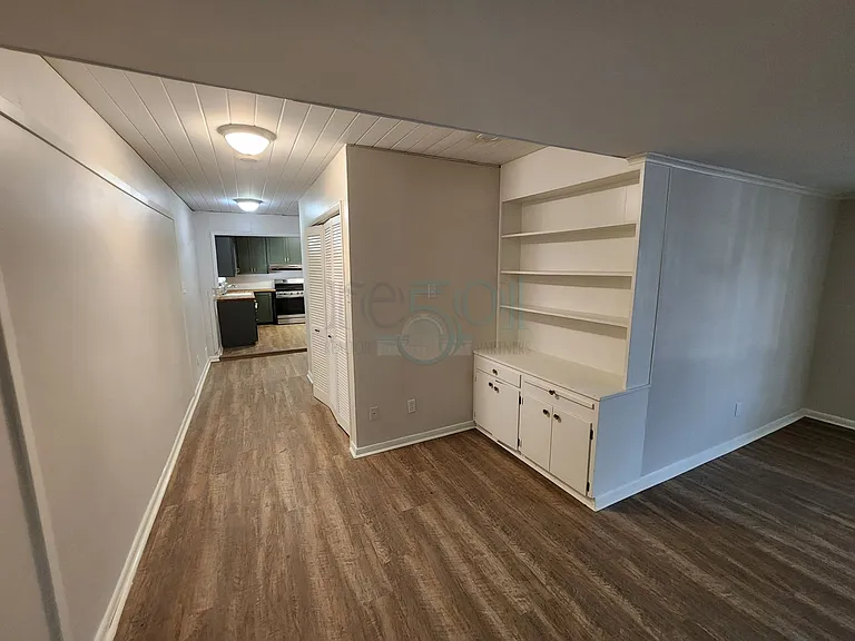7520 W Markham St — Photo 30