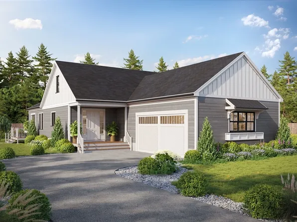 17 Josiah Path, Falmouth, MA 02540