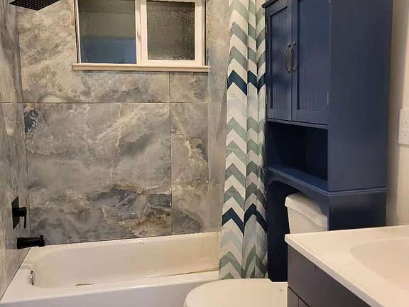 2nd image of 385 Orchard Ave