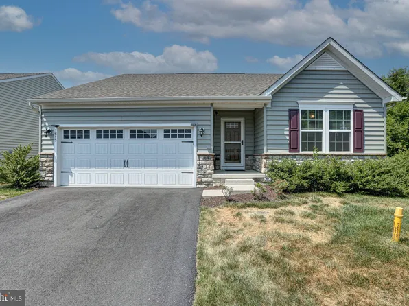 1615 Ellinor Ct, Middletown, DE 19709