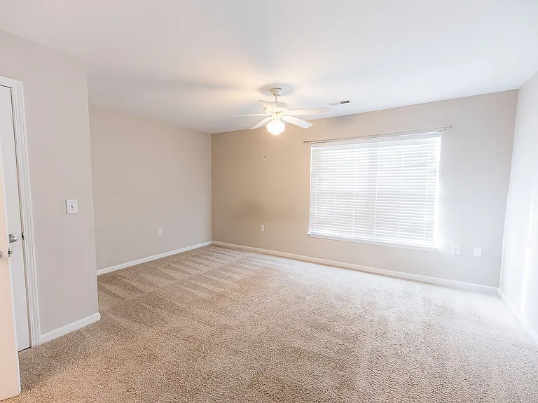 3712 Cotswold Ave #B — Photo 19