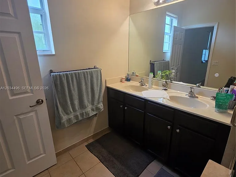 9424 SW 171st Pl — Photo 10
