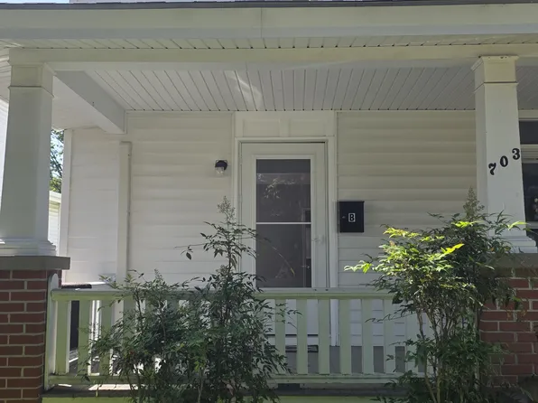 703 1st St #B, Elizabeth City, NC 27909