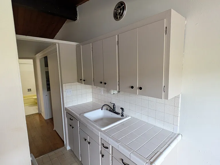 1495 S Columbian Way #3 — Photo 9