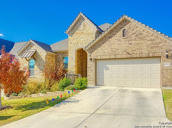 2nd image of 13715 Astros Ln
