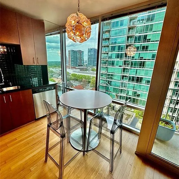 923 Peachtree St NE #1324 — Photo 8