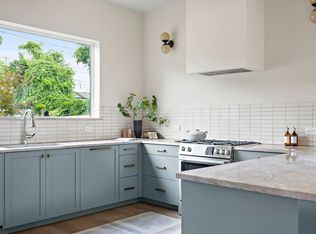 2403 E 22nd St, Austin, TX 78722