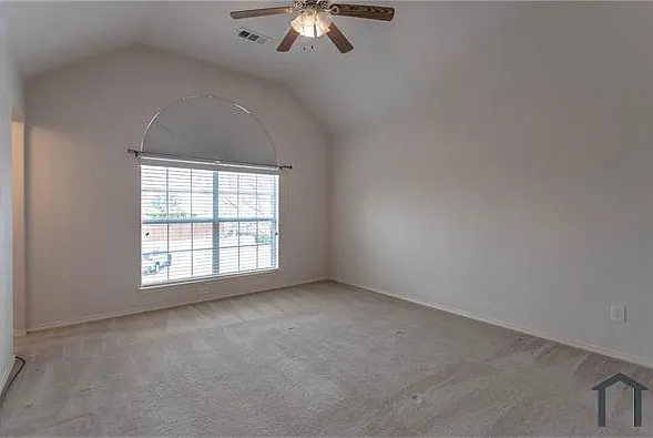 10057 Wyndbrook Dr — Photo 16