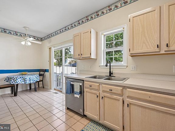 5th image of 26 Croydon Rd