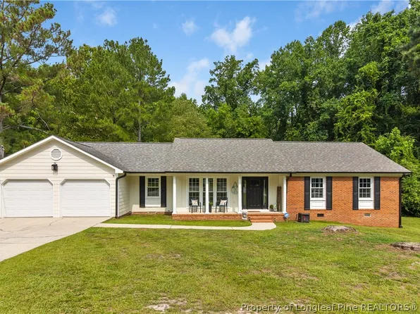 2502 Cranton Cir, Fayetteville, NC 28304