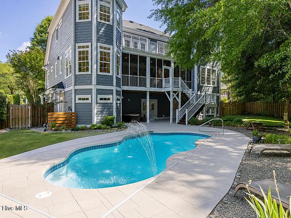 4th image of 340 Folly Island Court