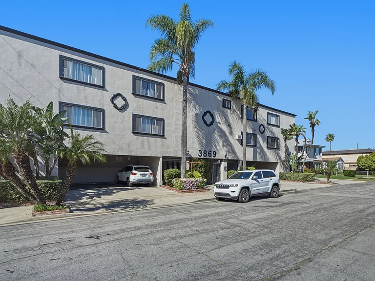 3869 Tilden Ave — Photo 40