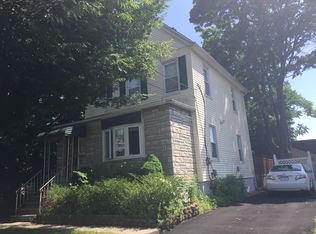 85 Gordon St, Ridgefield Park, NJ 07660