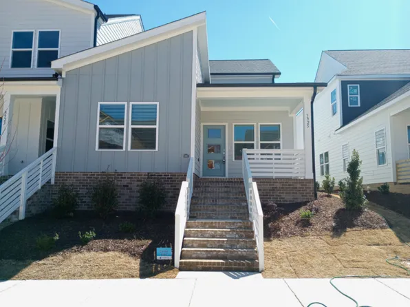 3925 Willow Gate Way, Raleigh, NC 27604