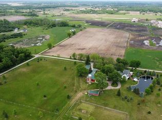 8379 Sauby Rd, Larsen, WI 54947