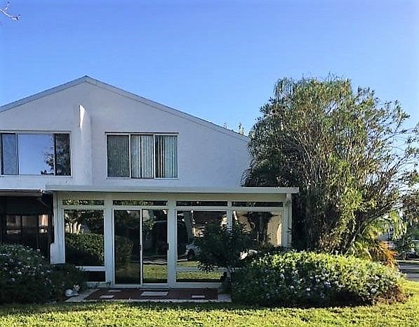 1st image of 4202 Harbor House Dr