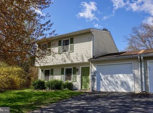 5 Amber Ct, Millersville, PA
