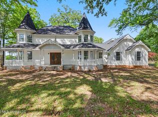 103 Gristmill Rd, Lucedale, MS 39452