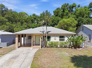 2855 Valencia Way S, Saint Petersburg, FL 33705