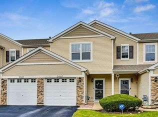 2007 Limestone Ln, Carpentersville, IL 60110