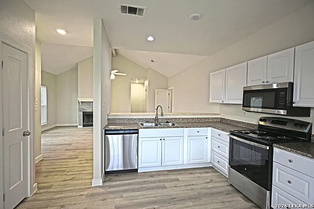 772 Vista Pkwy — Photo 5