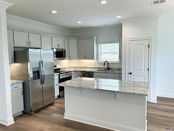 4th image of 39229 Zereda Ct