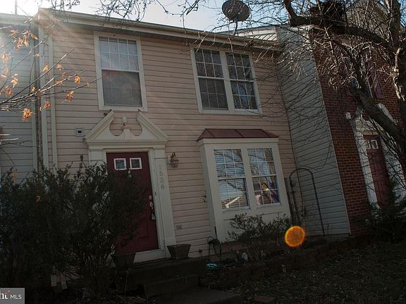 2nd image of 1536 Saint Lawrence Ct