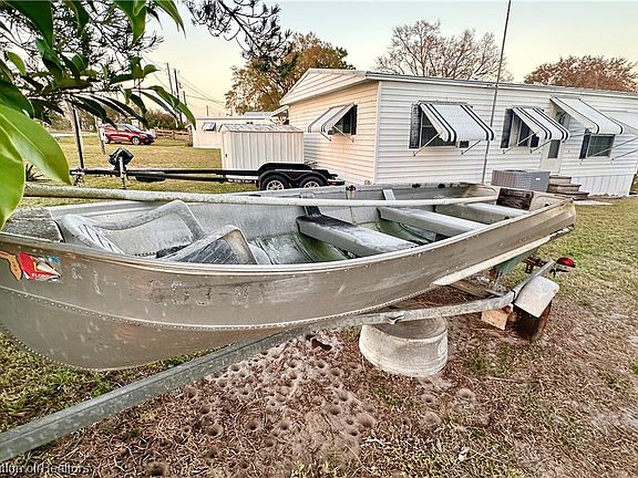 4th image of 8 W Palm Cir