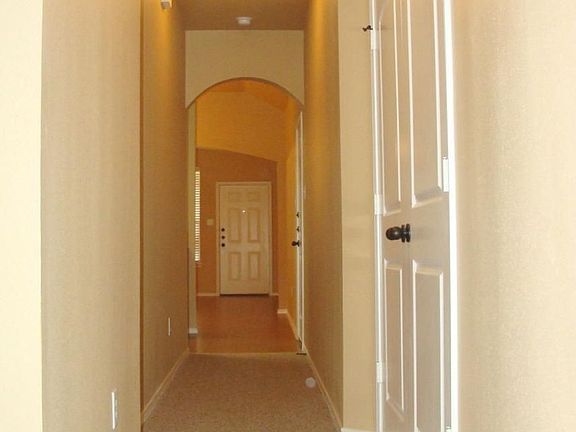 5th image of 1429 Ravenwood Dr