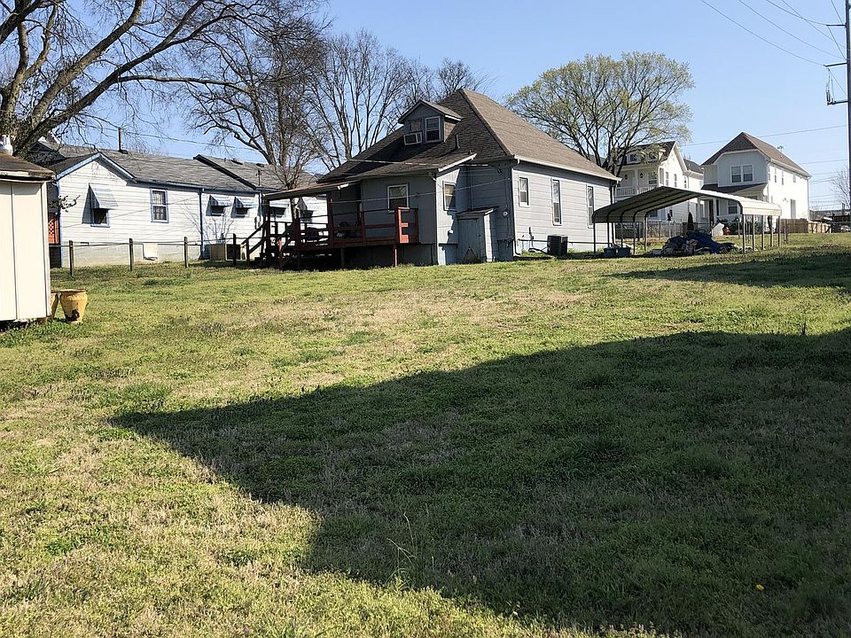 2nd image of 5212 Indiana Ave