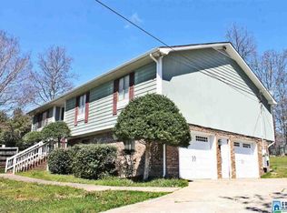 1011 Comanche Trl, Anniston, AL 36206