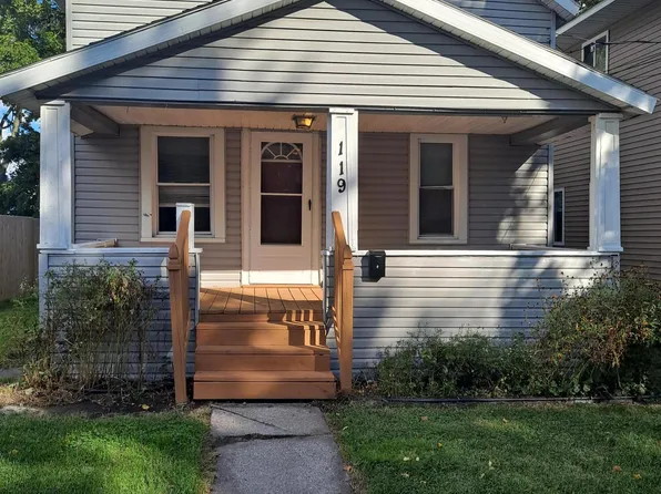 119 S Francis Ave, Lansing, MI 48912