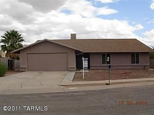 1st image of 7011 S Avenida San Miguel