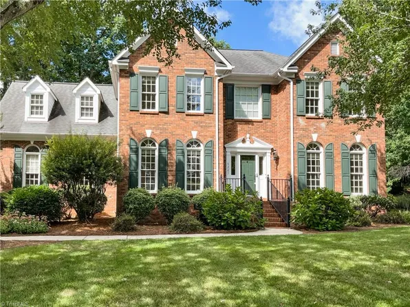 6207 Bay Hill Ct, Greensboro, NC 27410