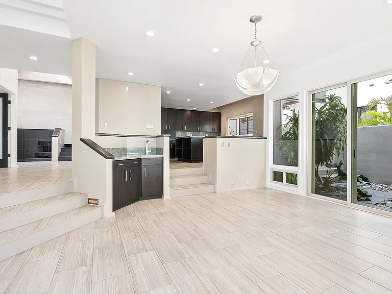 691 Kaulana Pl — Photo 30