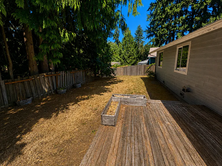524 Eklund Ct SE — Photo 14