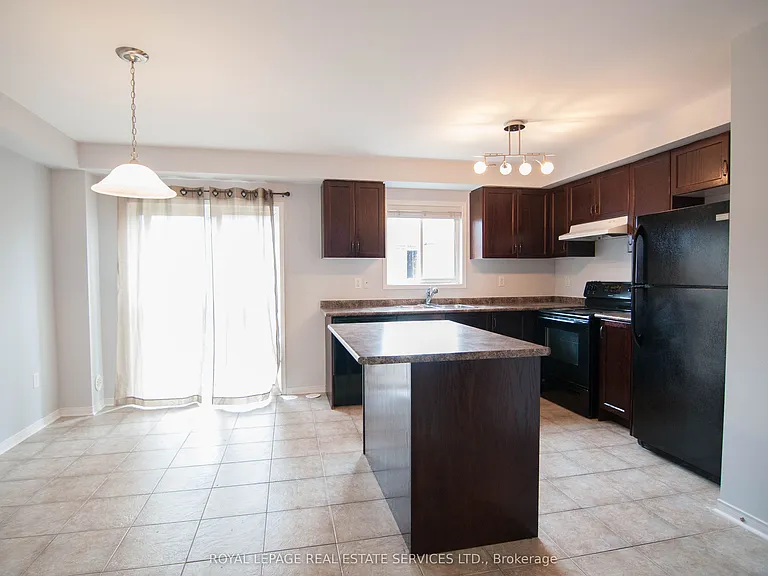 2178 Fiddlers Way #70 — Photo 4