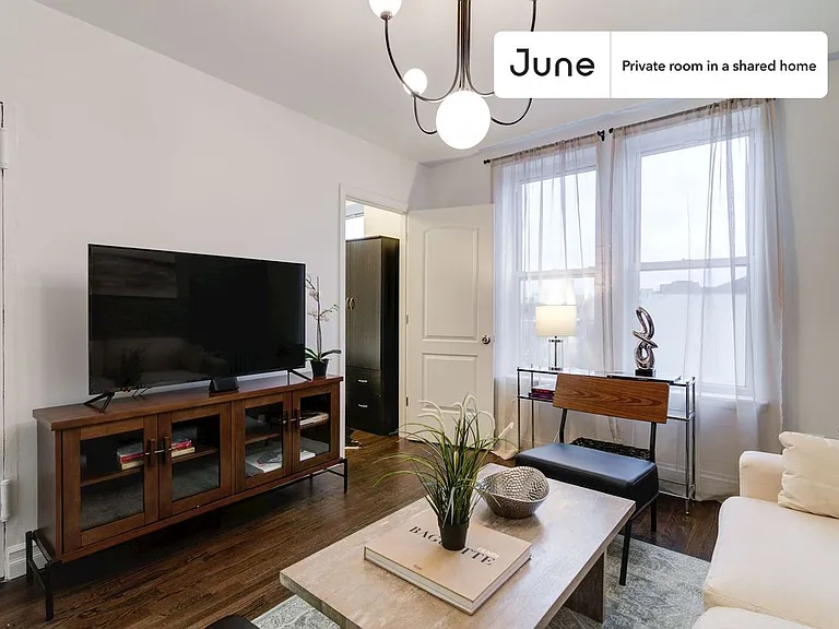 644 Park Pl #A — Photo 5