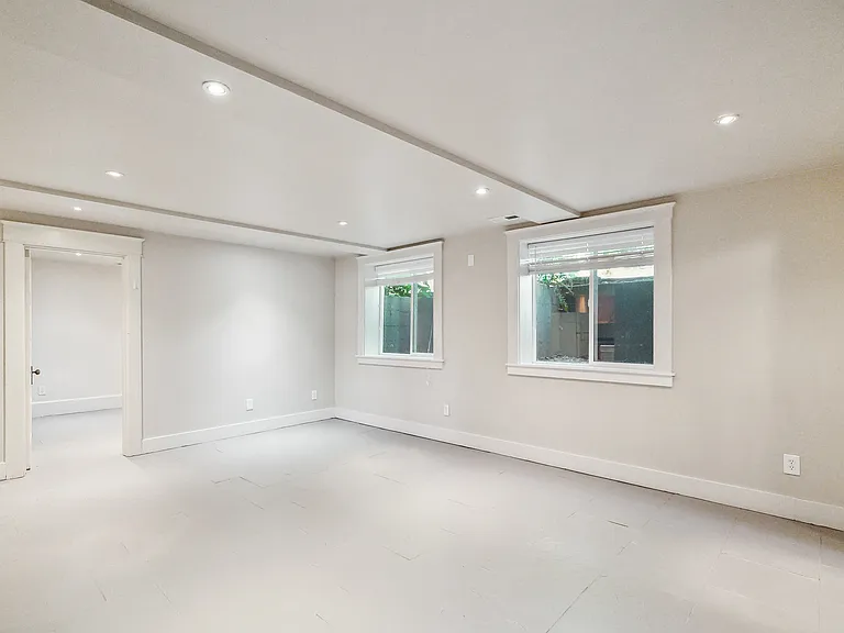 1721 22nd Ave #B — Photo 9