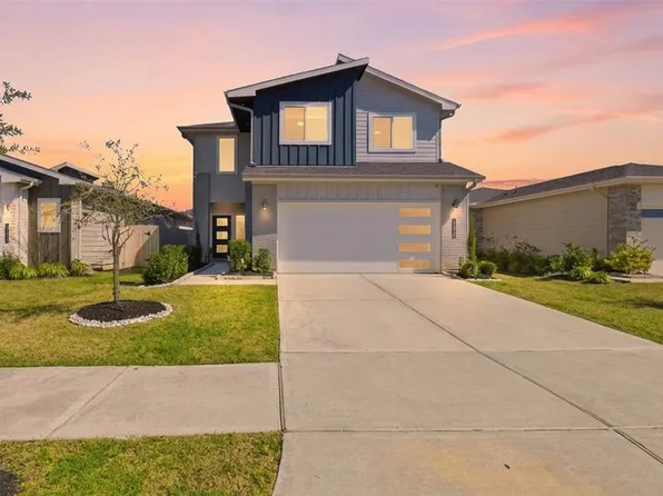 12815 Harlesden Ln, Houston, TX 77047