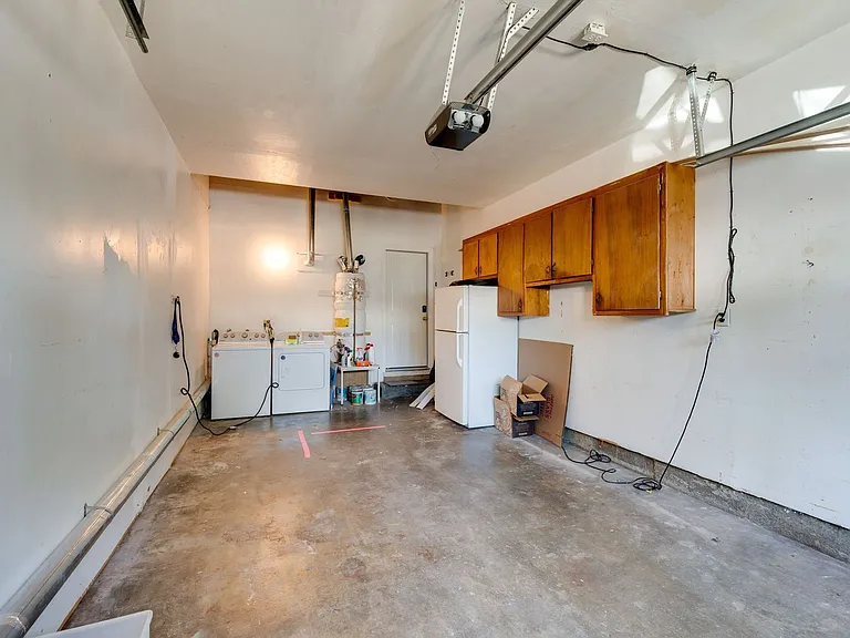 10158 De Soto Way — Photo 22