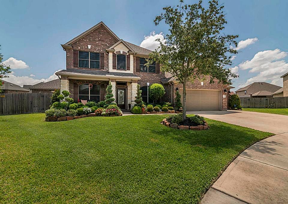 1st image of 1533 Preserve Ln