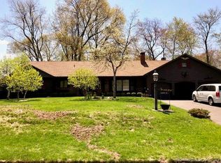 21 Fireside Ln, Bristol, CT 06010