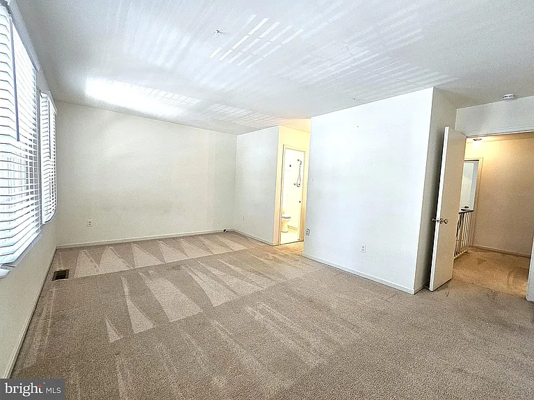 3956 Bradwater St — Photo 19