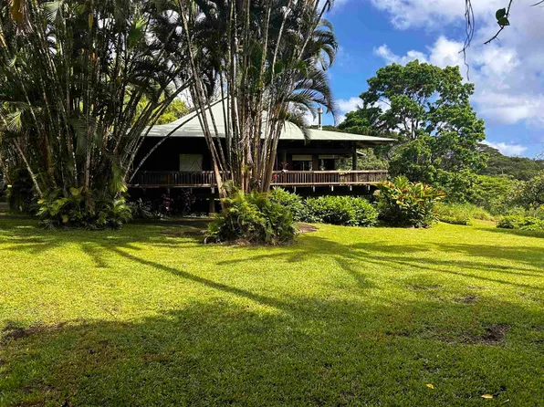 2885 Hana Hwy, Hana, HI 96713