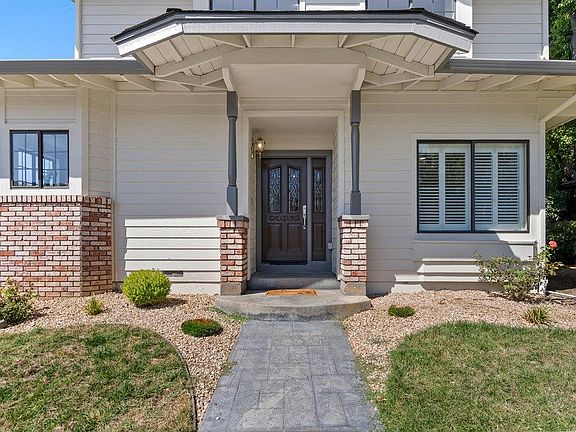 4th image of 5288 Centerhart Ct