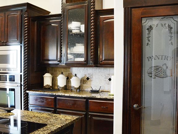 5th image of 6901 SE 160th St