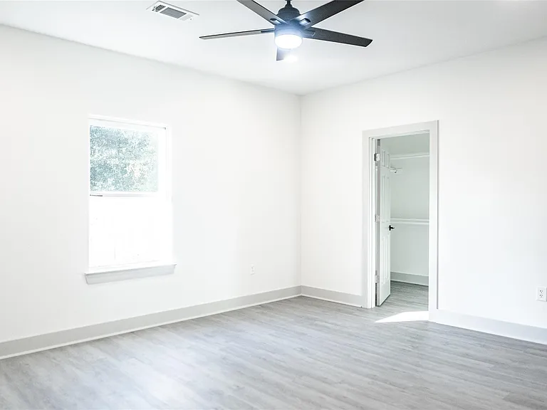 31727 Cypress Cir — Photo 10