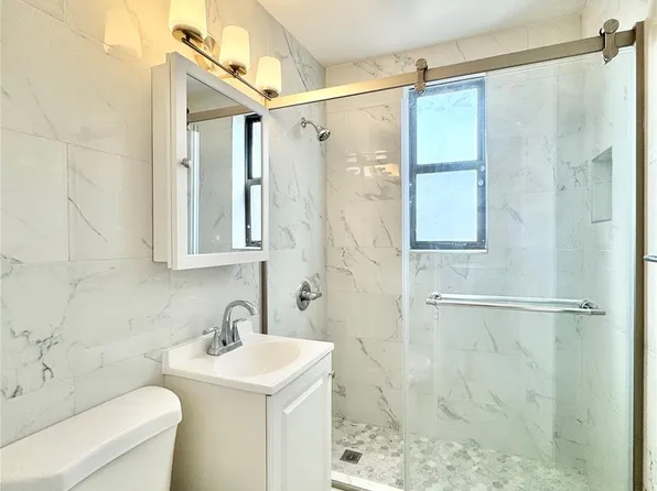 84-19 51 Avenue #5E, Elmhurst, NY 11373